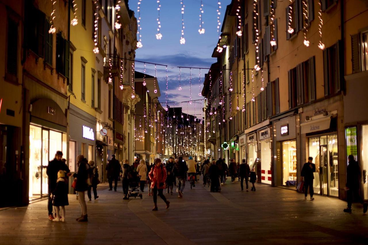 Casa Vacanze Piazza Vecchia Bergamo Eksteriør billede