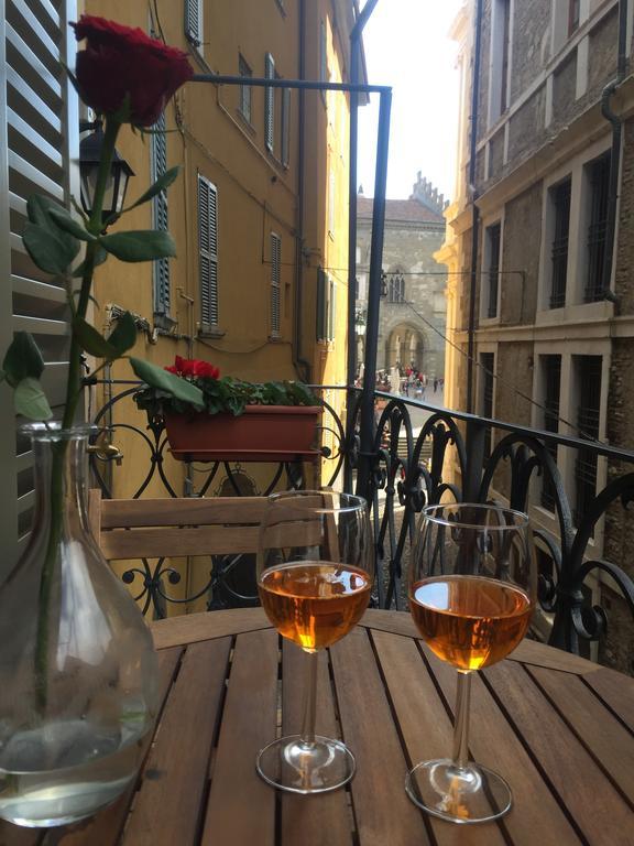 Casa Vacanze Piazza Vecchia Bergamo Eksteriør billede